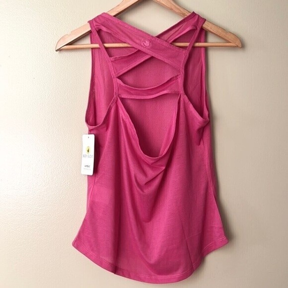 Body Glove Tops - NWT Body Glove Tank Top Criss Cross Cut Out Back Fuchsia Deep Pink Size Small
